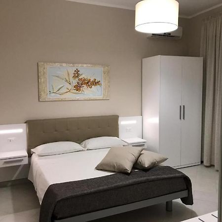 B&B Atena 加利波利 外观 照片